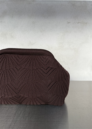 Small shelly clutch Chocolate Pico 